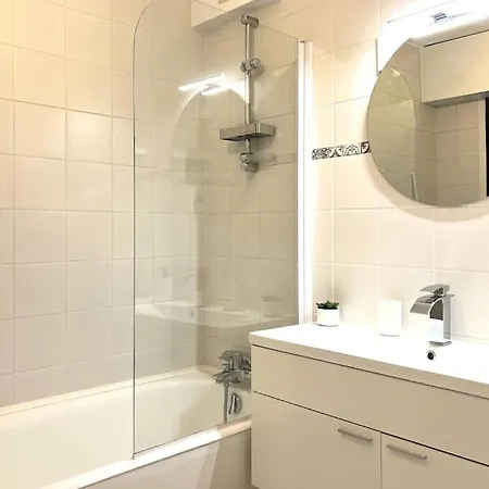 Spacieux Duplex Parisien Renove, Proche Tour Eiffel Appartement